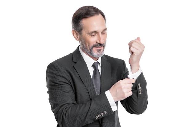 Empresário positivo em traje formal na foto de estúdio do empresário profissional