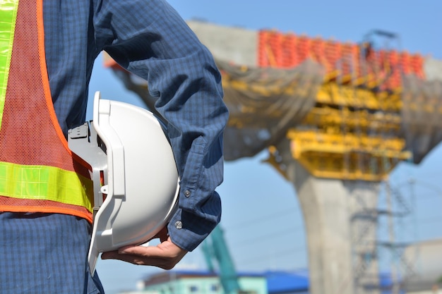 Empresario con sombrero duro Construcción de bienes raíces Construcción antecedentes