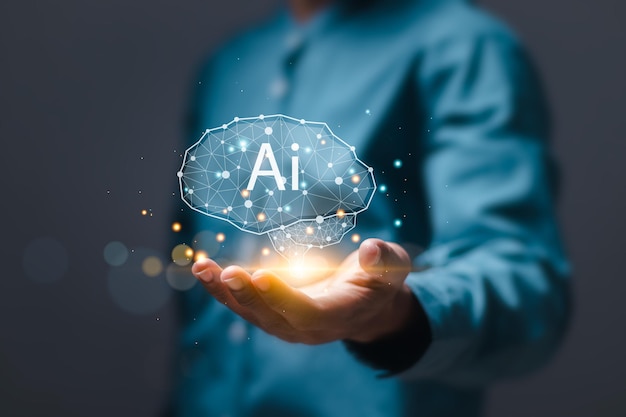 Empresario sostiene icono de cerebro virtual de AI para inteligencia artificial uso de análisis automatización y cerebro autónomo gestión de grandes datos concepto de tecnología AI