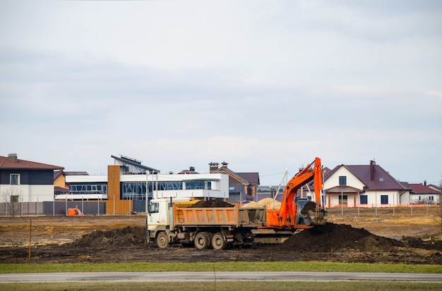 Empresas de construcción de la ciudad iniciaron la construcción del centro republicano de entrenamiento olímpico en gimnasia rítmica