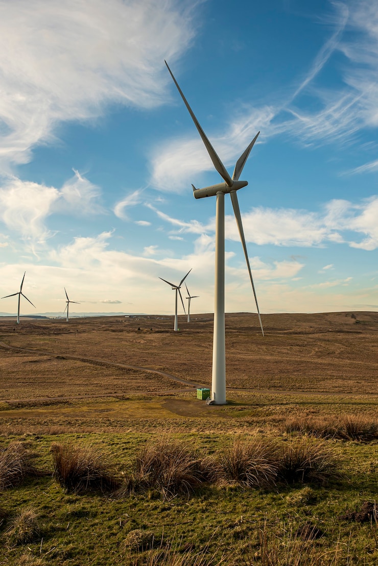 Foto energia alternativa do parque eólico da turbina eólica