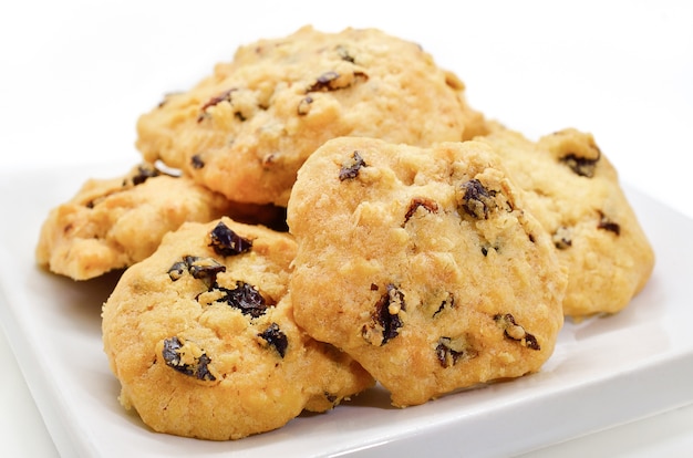 Enfoque selectivo de galleta de avena con pasas