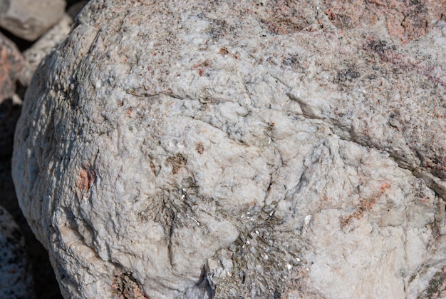 Enfoque selectivo. Hermosas piedras. Granito y cuarzo.