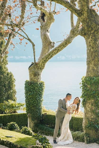 Ensaio fotográfico de casamento villa balbianello lindo casal noivos