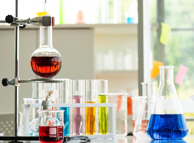 Ensaios de laboratório