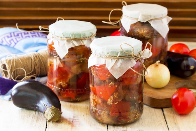 Ensalada de berenjenas con verduras