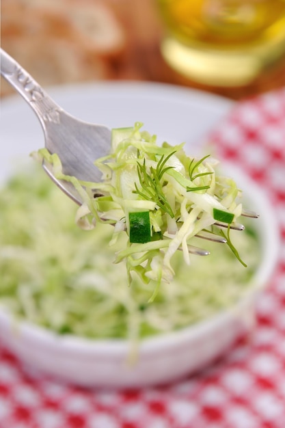 Ensalada con col de pepino