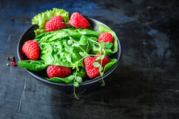 ensalada de frambuesas