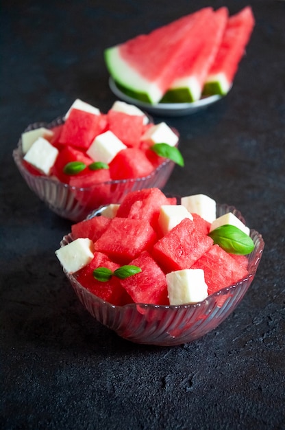 Ensalada Fresca De Verano. Sandía con Queso Feta y Albahaca