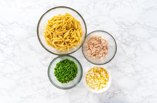 Ensalada De Macarrones Con Pollo