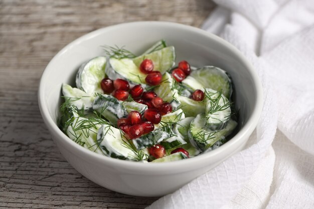 Ensalada de pepino y granada