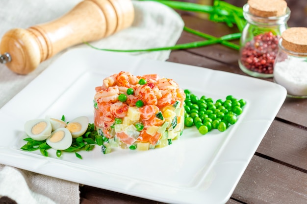 Ensalada Rusa Con Camarones