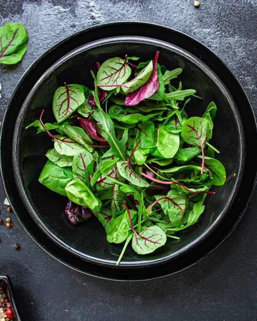 Ensalada saludable, mezcla de hojas