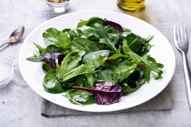 Ensalada verde con rúcula