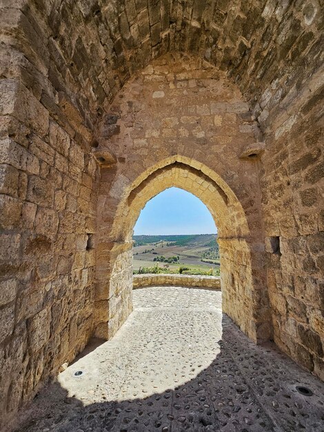 Entrada a la muralla de Uruena en la provincia de Valladolid