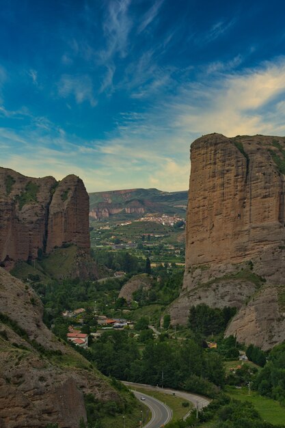 Entrada natural a Nuevo Camero, La Rioja. España.