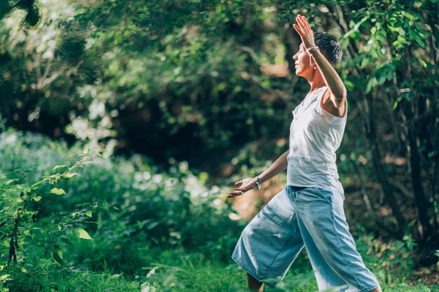 En equilibrio con la naturaleza Práctica consciente de dar y recibir energía a través de la naturaleza