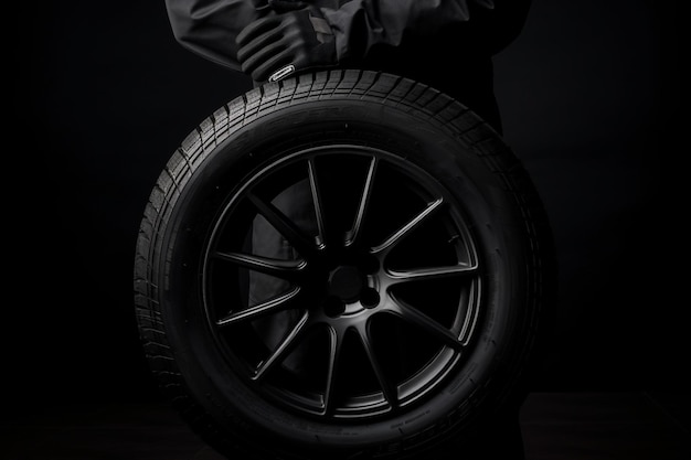 Equipamento de automóveis Serviço de reparação de rodas Serviço de troca de pneus de automóveis Pneus de transporte