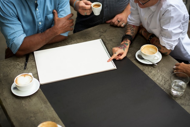 Equipe de conexão de colaboração unidade de brainstorming