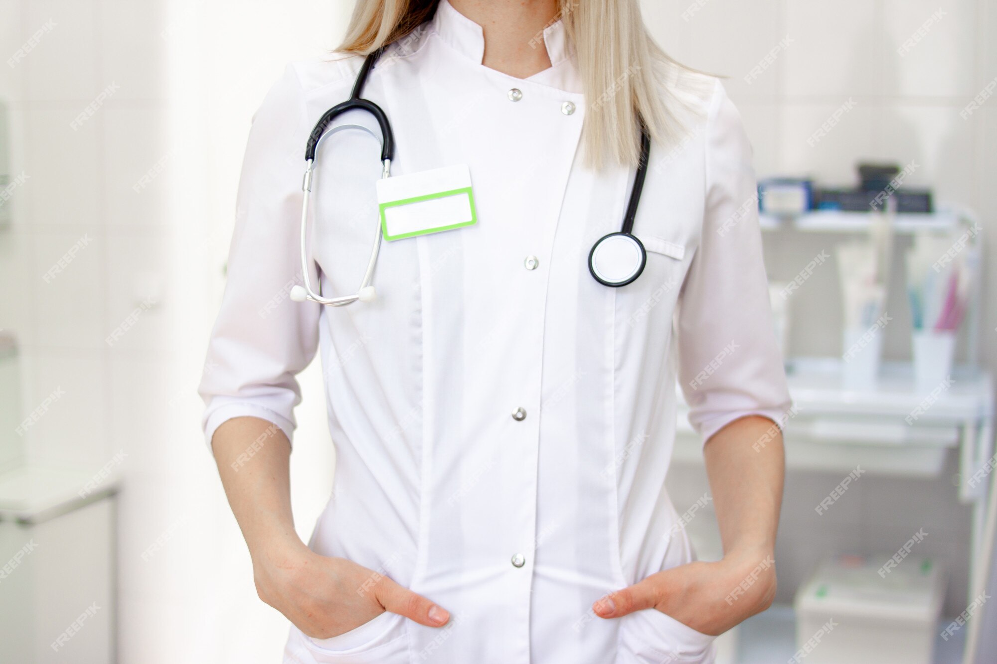 perfil As fotos do médico funcionários dentro branco uniformes