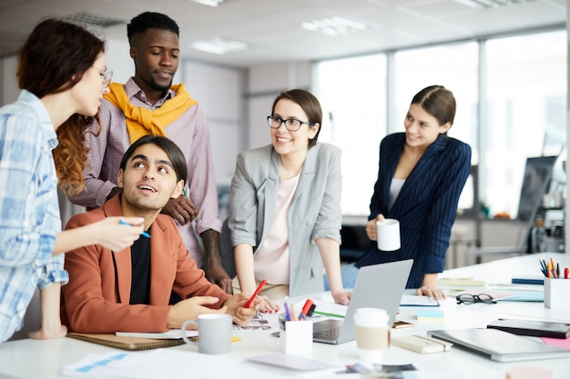 Foto equipo creativo de negocios