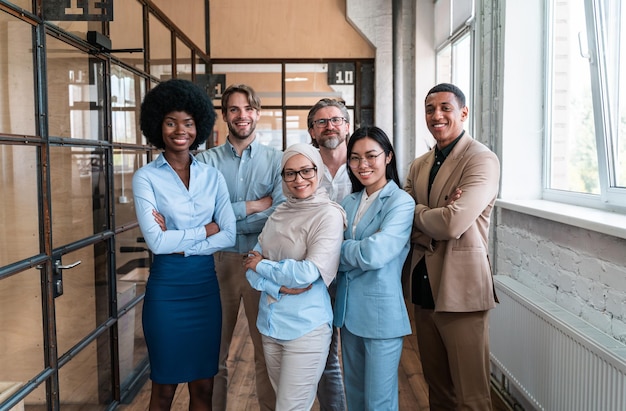 Foto equipo de negocios en la oficina