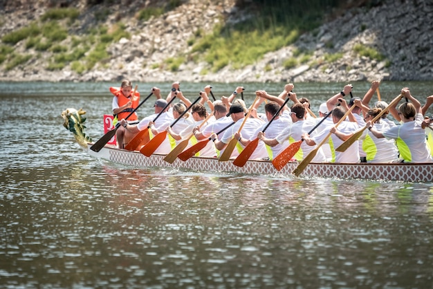 Equipo de regatas