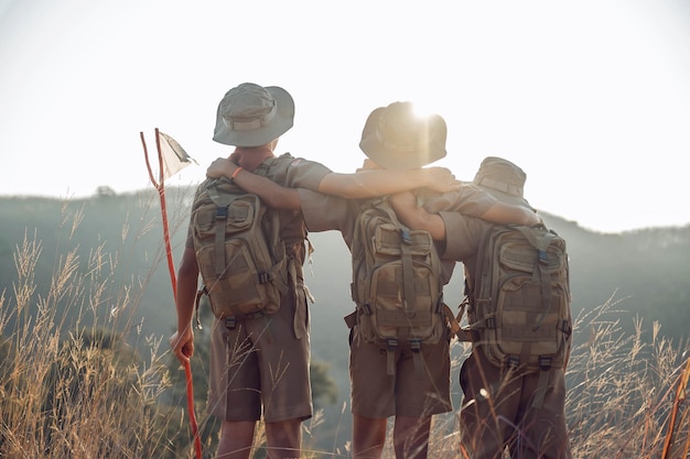 Un equipo de reserva Scout en Jungle Camp Boy Scout America