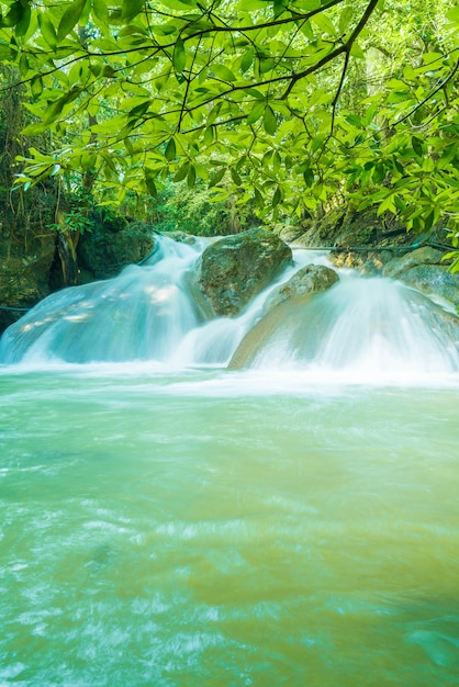 Erawan-Wasserfall, Erawan-Nationalpark bei Kanchanaburi in Thailand