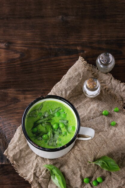 Foto erbsencremesuppe