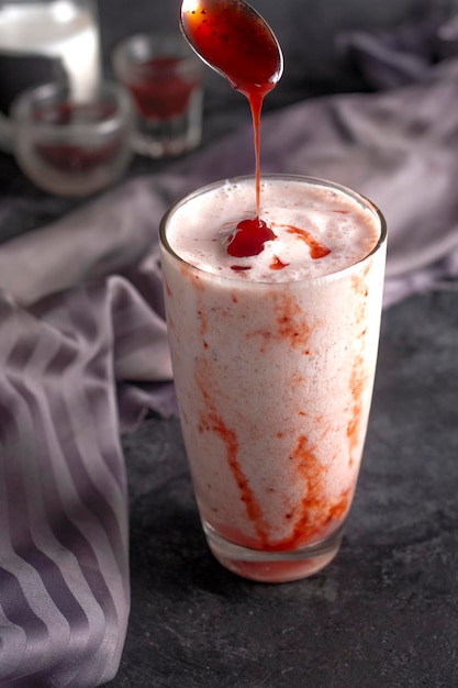 Erdbeer-Joghurt-Shake
