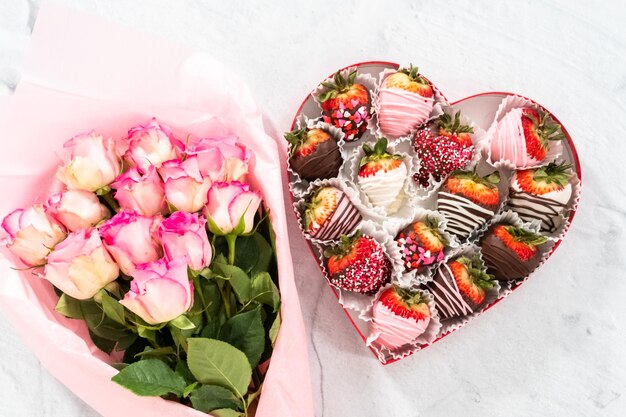 Erdbeeren in schokolade getaucht