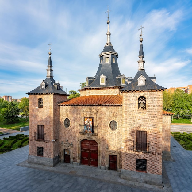 Ermita de la Virgen del Puerto junto al río Manzanares en la capital de España, Madrid