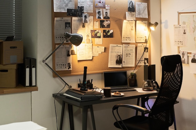 Ermitteln von Straftaten in einem gut organisierten Home Office