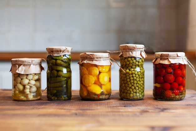 Foto erntelagerung - fermentiertes gemüse