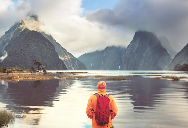 Erstaunliche Naturlandschaften in Milford Sound, Fiordland National Park, Neuseeland