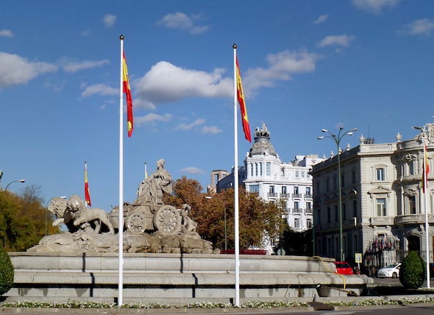 Erstaunlicher Brunnen auf dem Plaza de Cibeles Square, das ikonenhafte Symbol von Madrid, Spanien