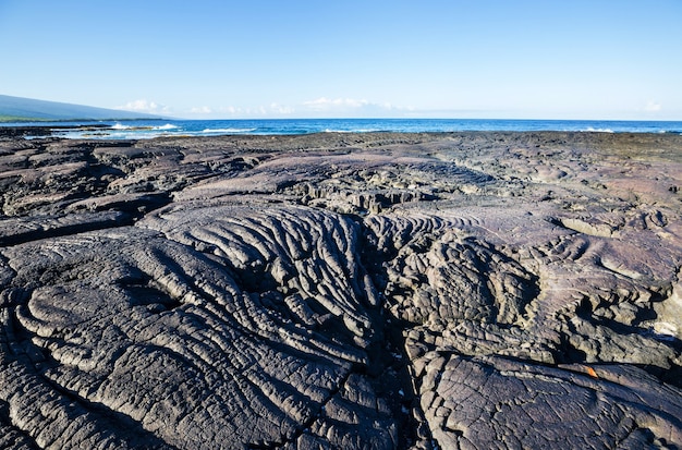 Erstaunlicher vulkanischer hawaiianischer Strand auf Big Island