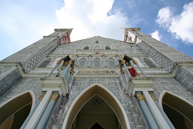 Esta es una hermosa iglesia.