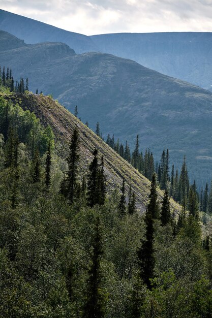 Este es un paisaje de montañaKhibiny Mountains Murmansk Oblast Russia