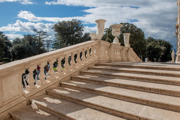 Escadaria de mármore em Trinita dei Monti
