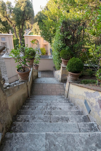 Escadas para Villa d'este em Tivoli a vista de cima