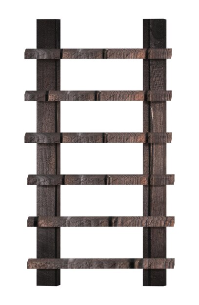 Escalera de madera hecha de viejas tablas marrones en un fondo aislado