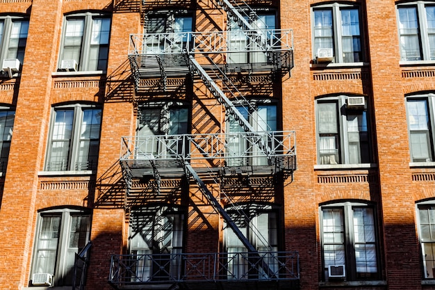 Escaleras de incendios en Dumbo, Brooklyn