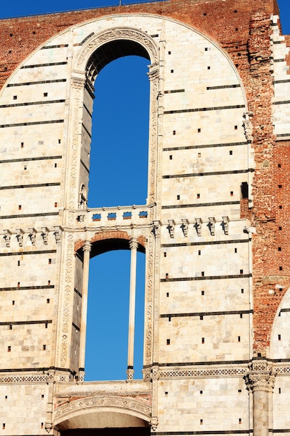 Escena callejera de Siena Toscana Italia