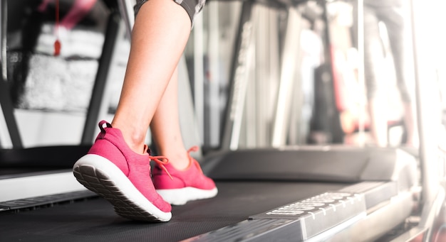 Escena en el gimnasio de fitness