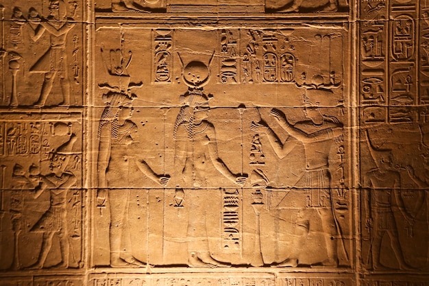 Escena en el templo de Philae Asuán Egipto