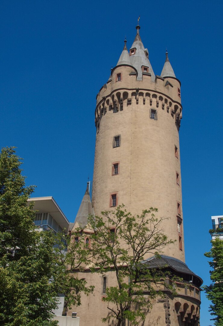 Foto eschenheimer turm frankfurt