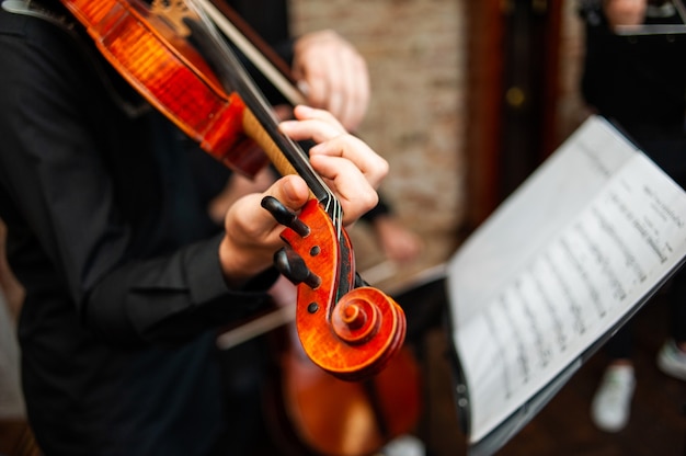 Escola de música no violino