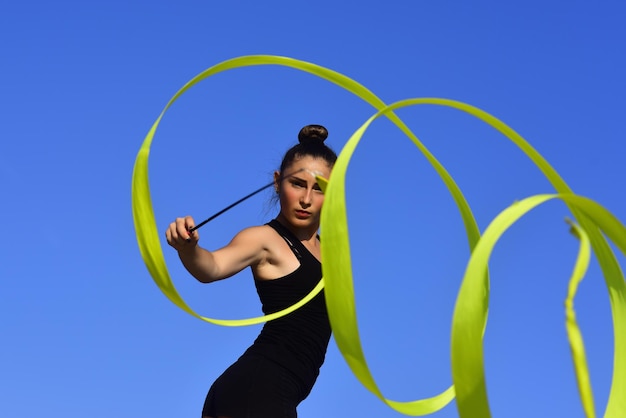 Escuela de gimnasia y energía.